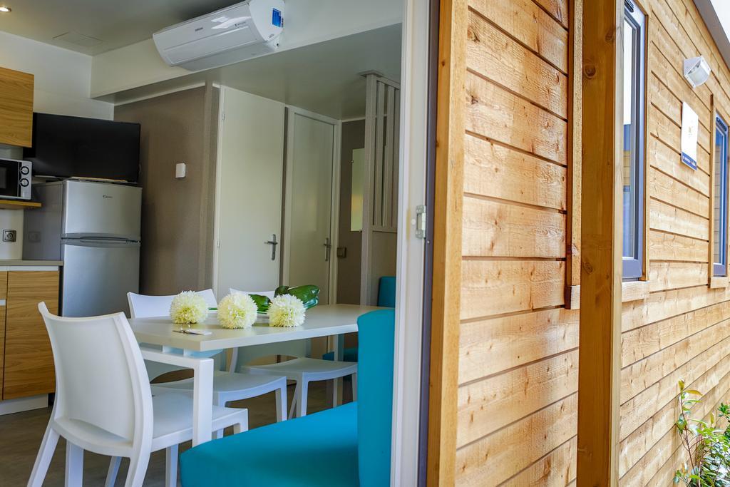 Vic'S Land Holidays Grimaud Exterior photo